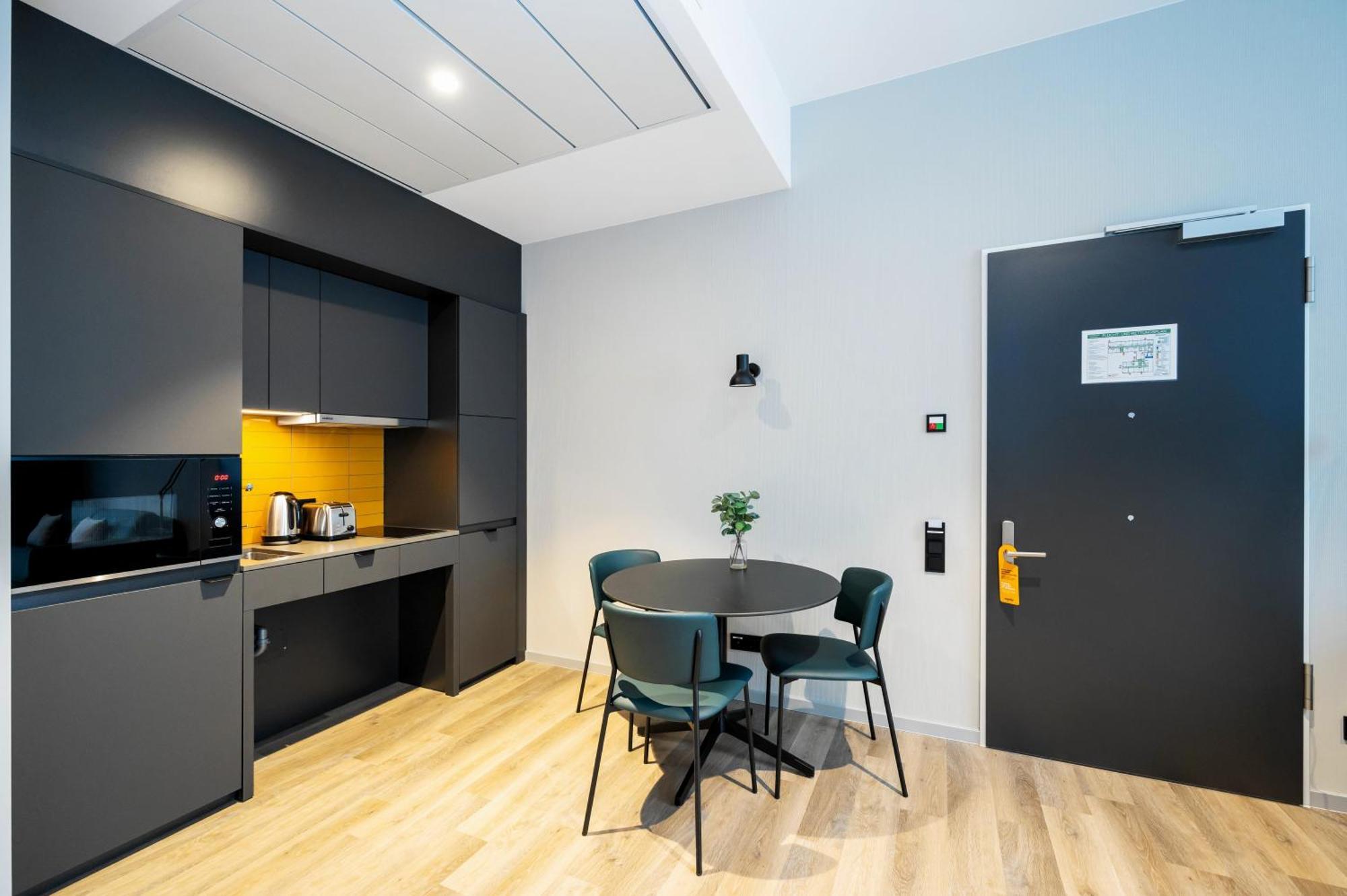 Staycity Frankfurt Airport Aparthotel